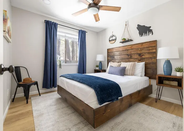 Pine Cone 3br 2ba Holiday home *
