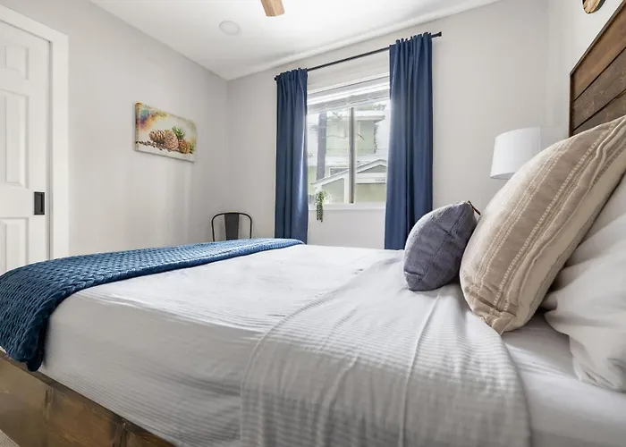 Holiday home Pine Cone 3br 2ba